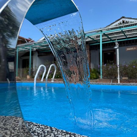 Pondok Muara Chalet Pantai Cenang  Esterno foto