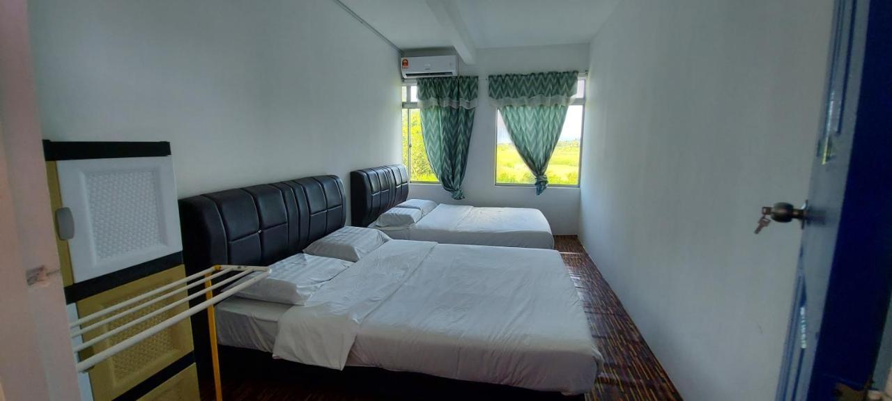 Pondok Muara Chalet Pantai Cenang  Esterno foto