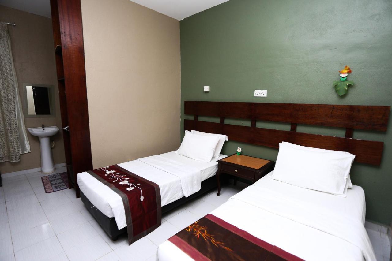 Pondok Muara Chalet Pantai Cenang  Esterno foto
