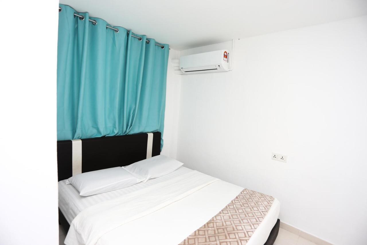 Pondok Muara Chalet Pantai Cenang  Esterno foto
